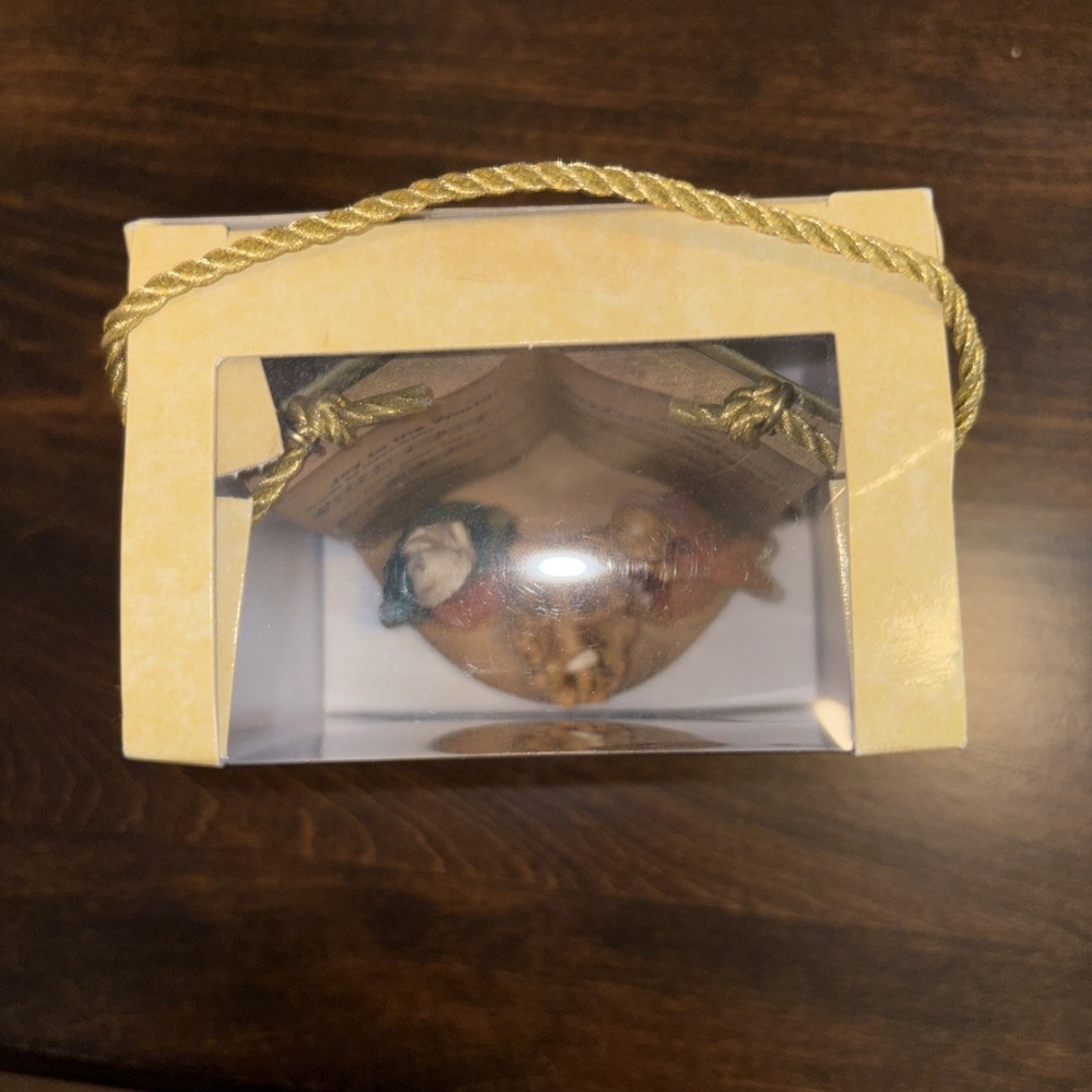 Fontanini Songbook Ornament Joy To The World Holy Family By Roman Inc. 2004 - Picture 6 of 6